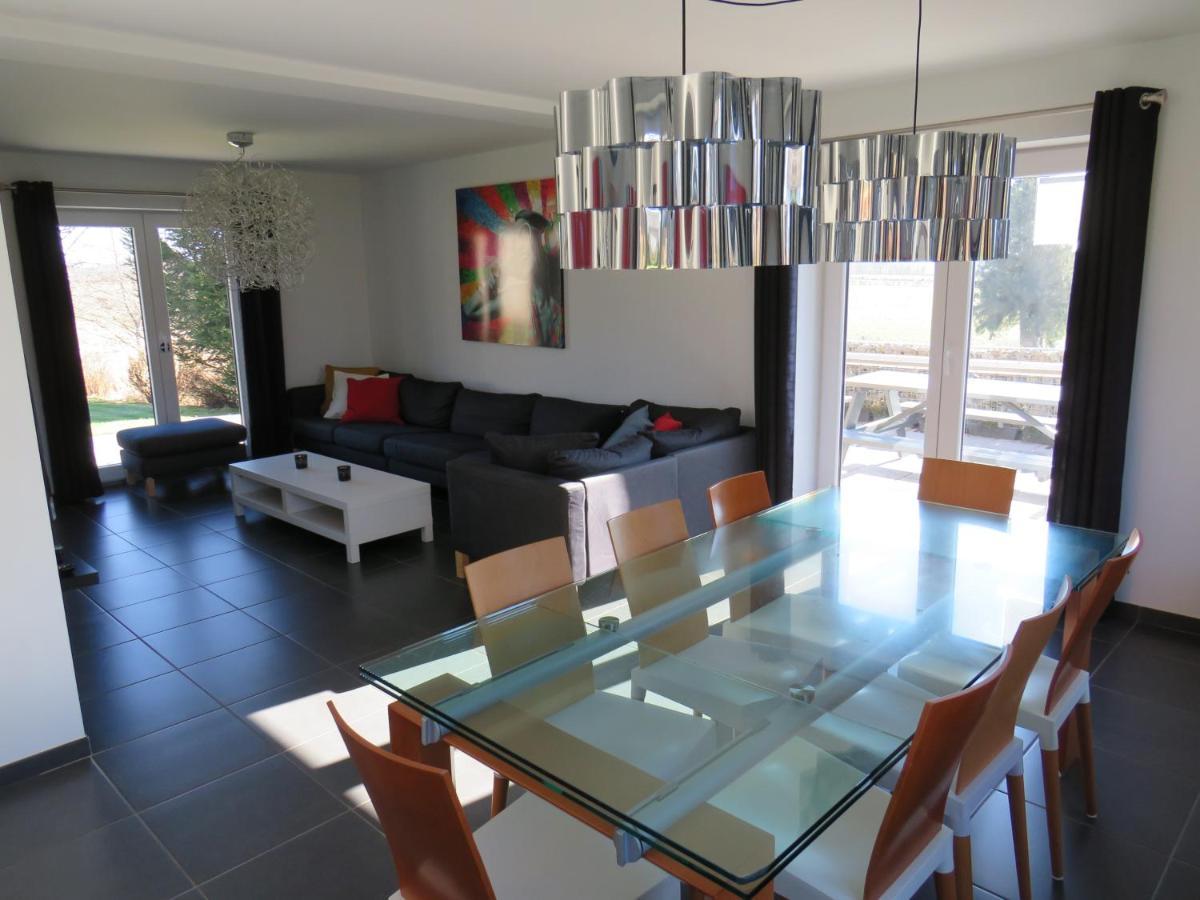 Sixine House Villa Ovifat Kültér fotó