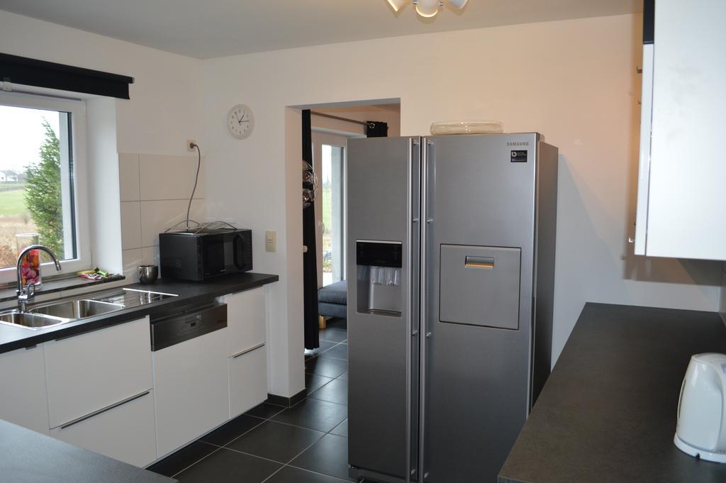 Sixine House Villa Ovifat Kültér fotó